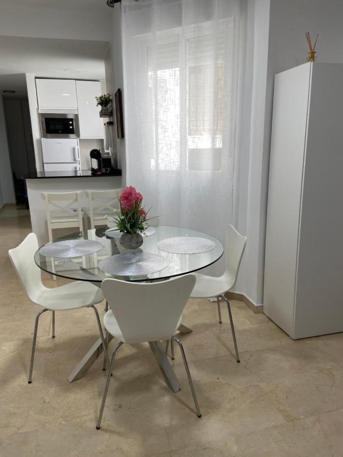 Beach And City Apartment A 50M De La Playa Fuengirola Exterior photo